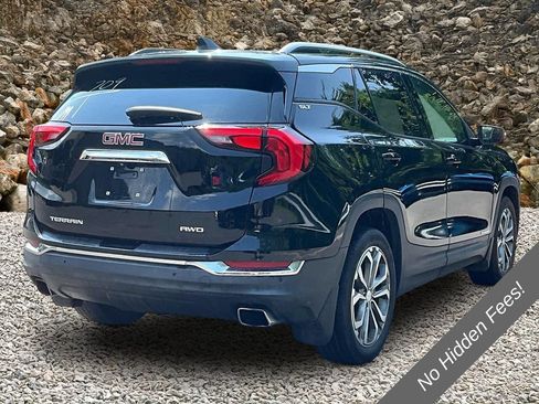 Used 2019 GMC Terrain SLT w/ Preferred Package AWD/4WD image 2