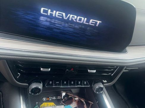 Used 2025 Chevrolet Tahoe Premier w/ Sun And Tow Package image 12