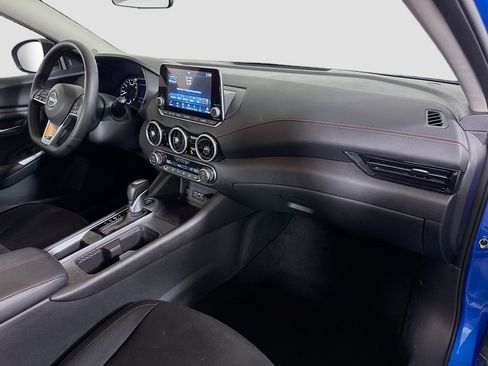 Used 2025 Nissan Sentra SR image 30