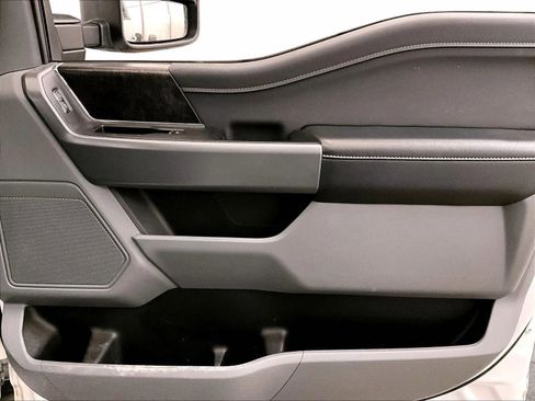 Used 2021 Ford F150 XLT w/ Equipment Group 302A High image 24