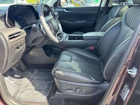 Used 2024 Hyundai Palisade Limited AWD/4WD image 9