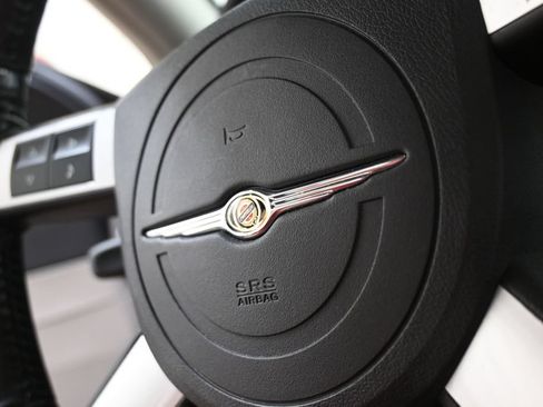 Used 2007 Chrysler 300 SRT8 RWD image 27