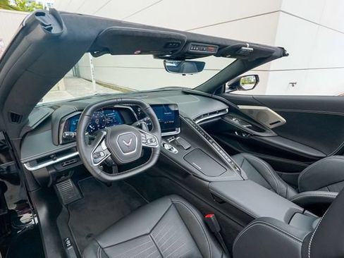 Used 2020 Chevrolet Corvette Stingray Premium Conv w/ 3LT Preferred Equipment Group RWD image 3