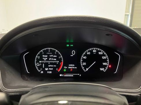 Used 2023 Honda Civic Sport image 24