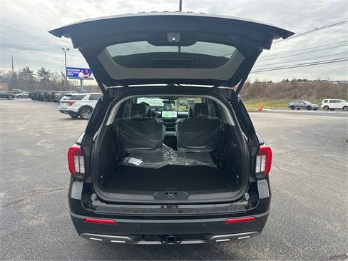 New 2026 Ford Explorer Active image 11