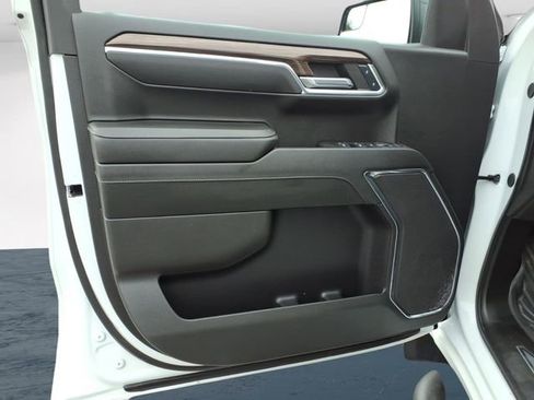 Used 2024 Chevrolet Silverado 1500 LT Trail Boss image 19