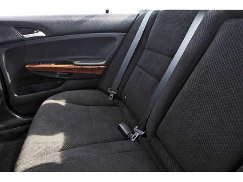 Used 2011 Honda Accord EX image 14
