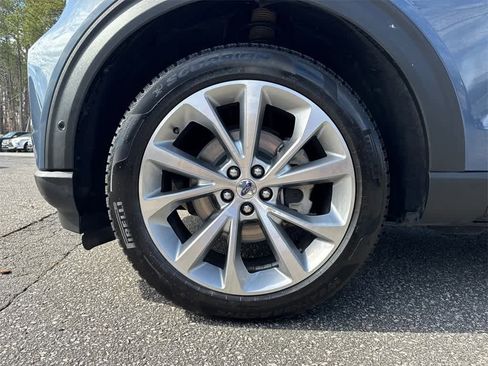 Used 2021 Ford Explorer Platinum w/ Equipment Group 601A image 9