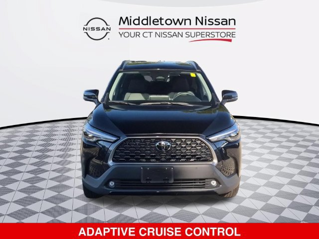Used 2025 Toyota Corolla Cross XLE AWD/4WD image 8