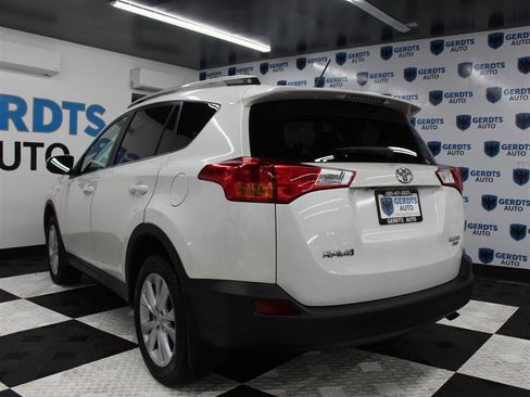 Used 2014 Toyota RAV4 Limited AWD/4WD image 2