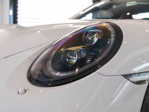 Certified 2018 Porsche 911 Turbo AWD/4WD image 14