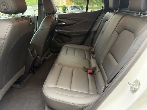 Used 2024 Buick Envista Sport Touring w/ Convenience II Package FWD image 25