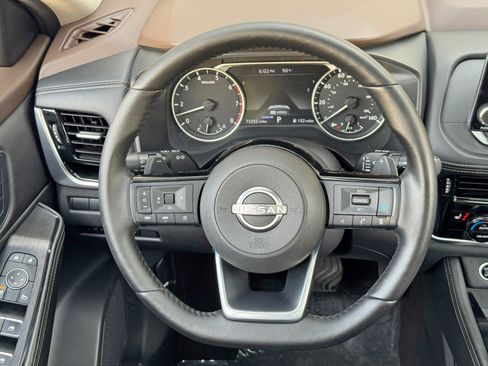 Used 2022 Nissan Rogue SL FWD image 21