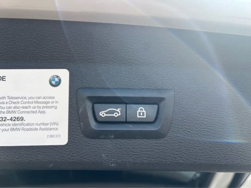 Used 2018 BMW X1 sDrive28i image 19
