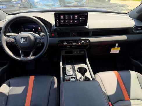 Certified 2026 Honda Passport TrailSport image 17