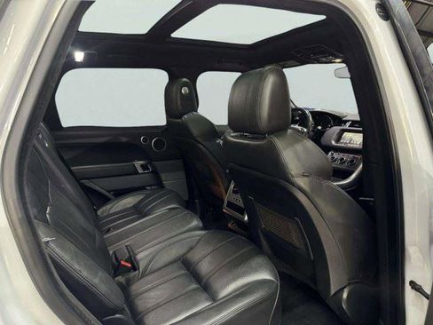 Used 2017 Land Rover Range Rover Sport HSE AWD/4WD image 30