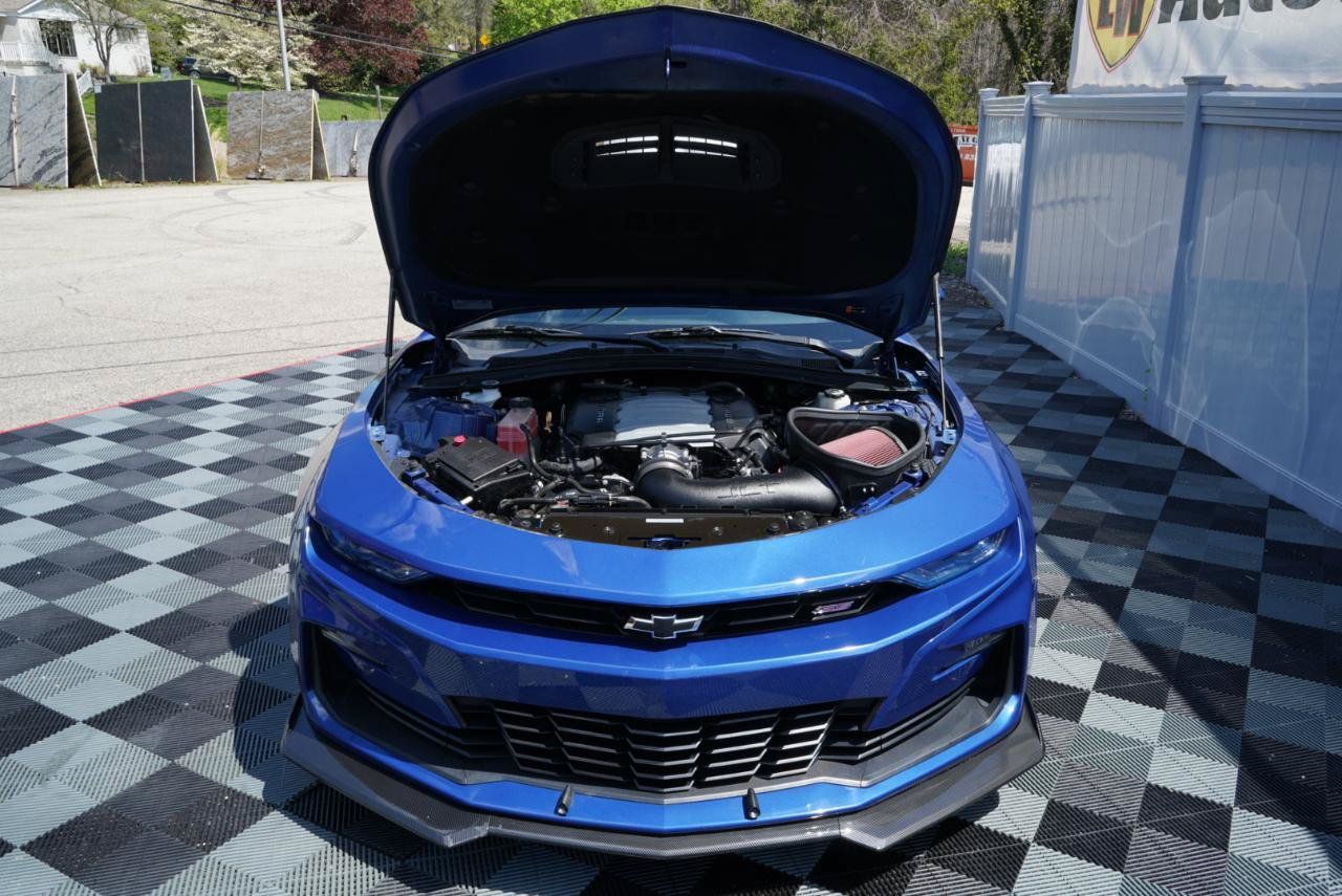 Used 2020 Chevrolet Camaro SS RWD image 65