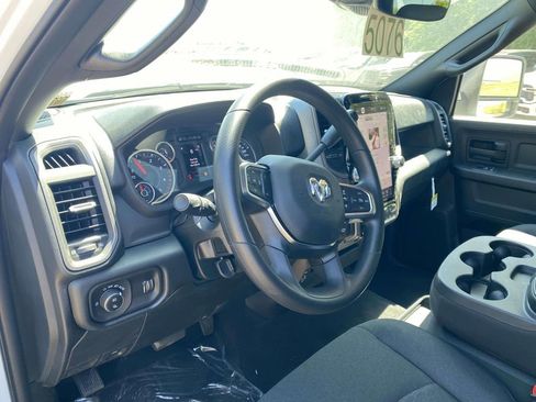 New 2026 RAM 3500 Tradesman image 18