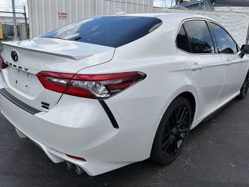 Used 2021 Toyota Camry XSE AWD/4WD image 3