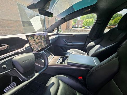 Used 2023 Tesla Model X AWD/4WD image 35