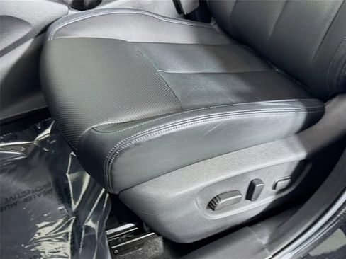 Certified 2022 Nissan Rogue Sport SL w/ Premium Package FWD image 22