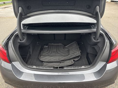 Used 2019 BMW 430i xDrive Coupe w/ M Sport Package image 8