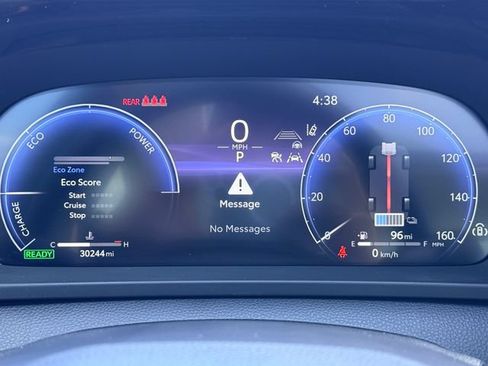 Used 2023 Toyota Crown AWD/4WD image 26