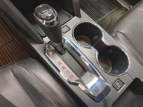 Used 2017 GMC Terrain SLT image 15