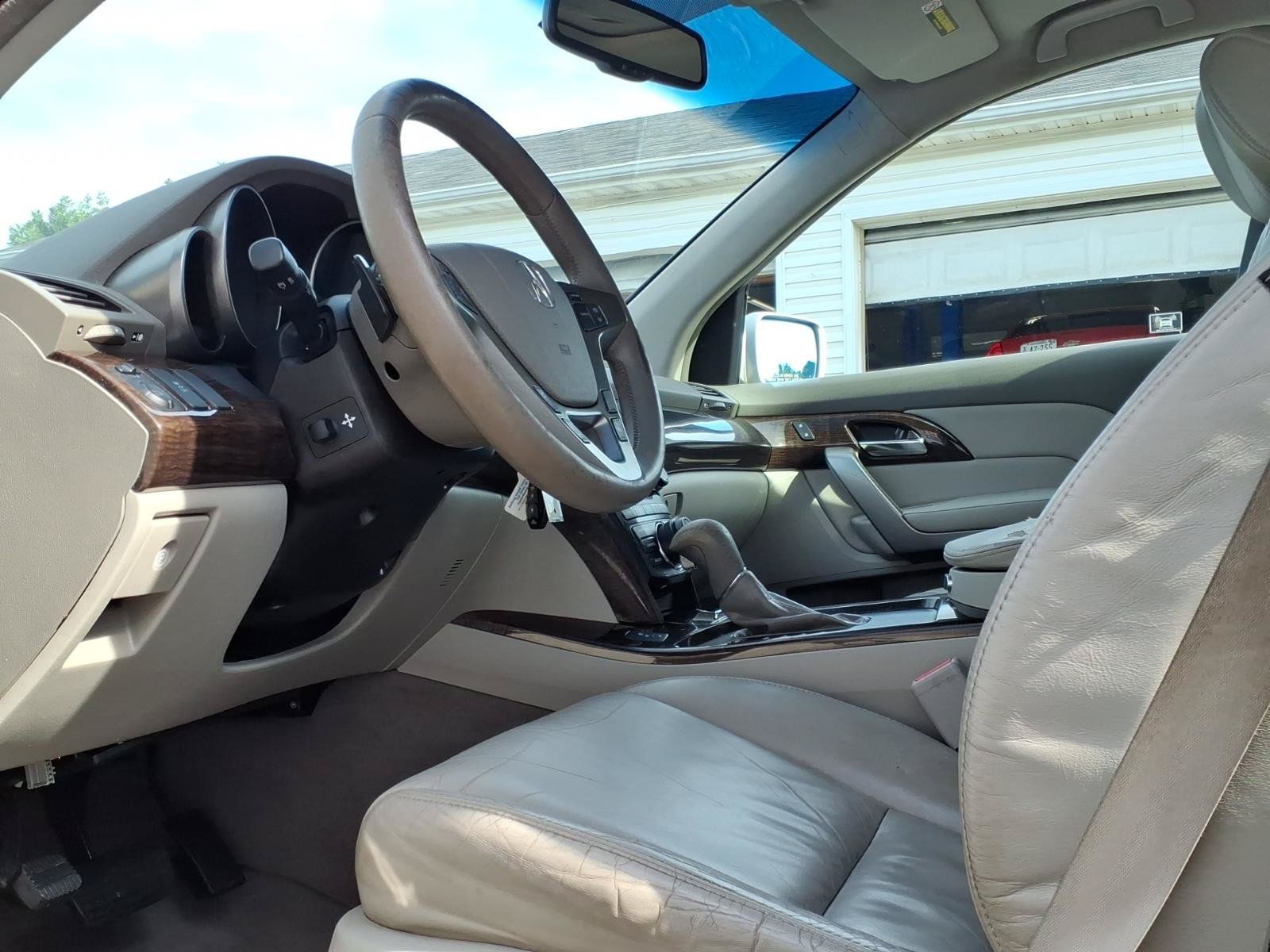 Used 2011 Acura MDX w/ Tech & Entertainment Pkg AWD/4WD image 6