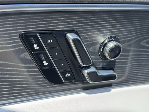 New 2026 Cadillac Lyriq Luxury image 20