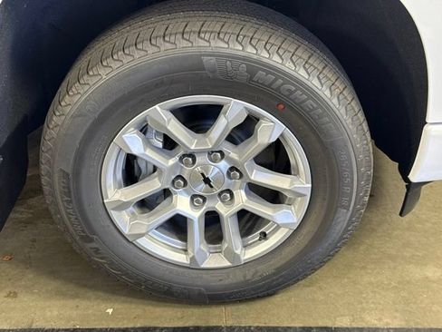 New 2026 Chevrolet Silverado 1500 RST w/ Safety Package AWD/4WD image 12