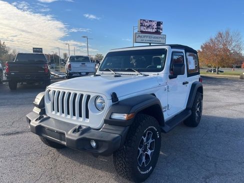 Used 2021 Jeep Wrangler Sport S image 1
