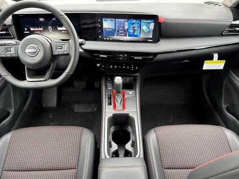 New 2026 Nissan Kicks SR w/ SR Premium Package image 10