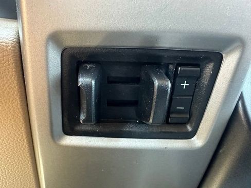 Used 2020 Ford F250 Lariat w/ Lariat Ultimate Package AWD/4WD image 19