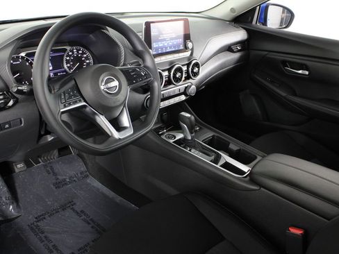 Certified 2025 Nissan Sentra SV image 19