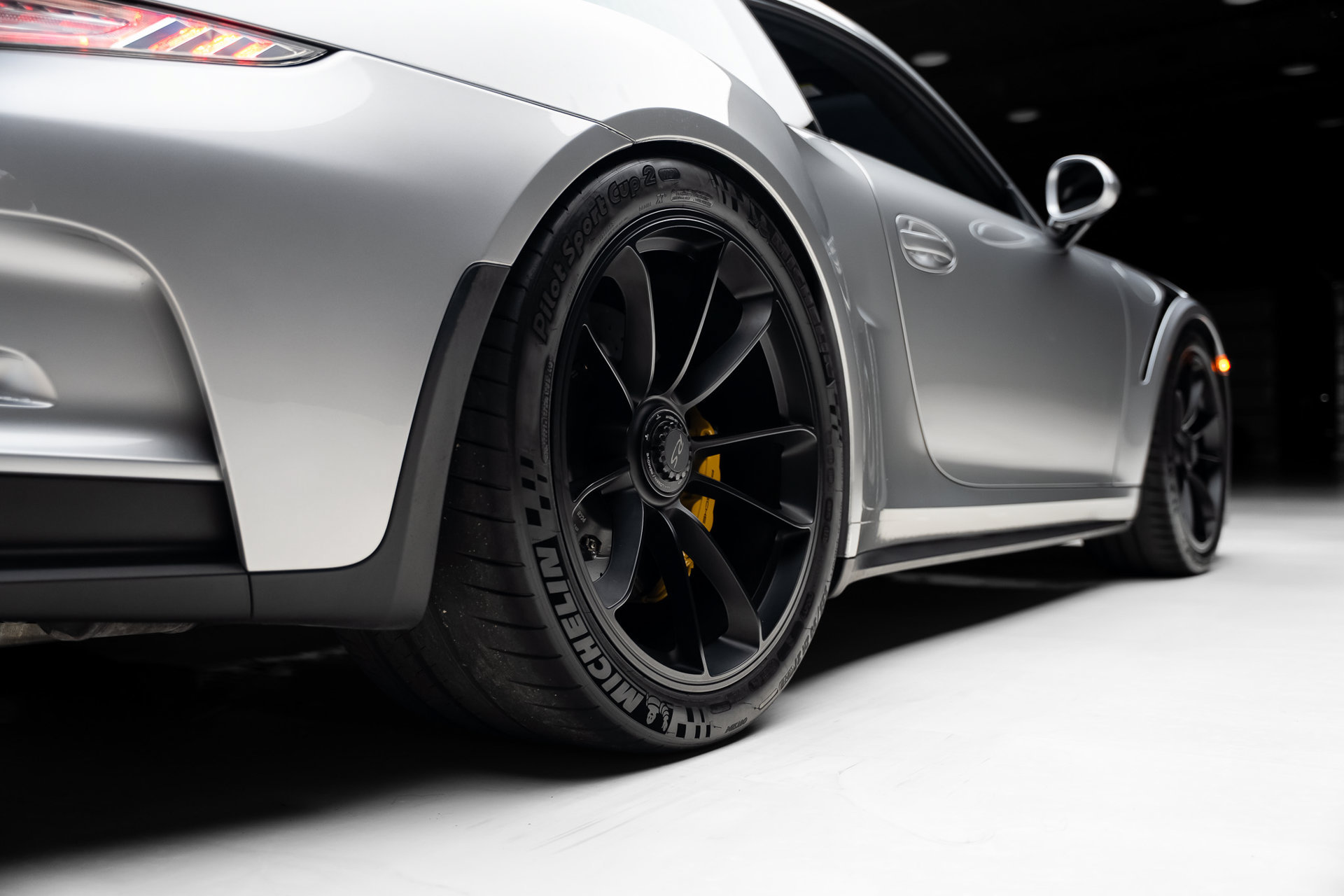 Used 2016 Porsche 911 GT3 RS RWD image 73