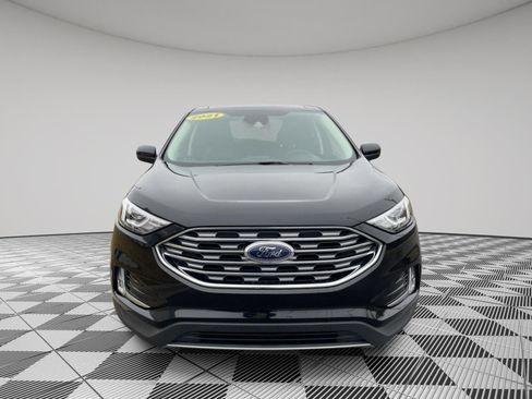 Used 2021 Ford Edge SEL w/ Convenience Package image 2