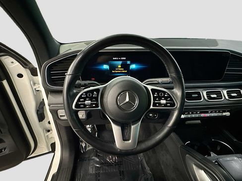 Used 2021 Mercedes-Benz GLS 450 4MATIC image 11