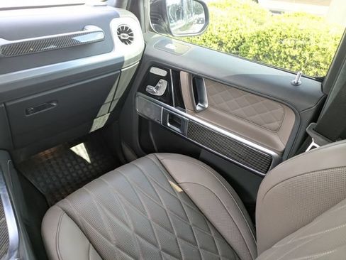 Used 2025 Mercedes-Benz G 63 AMG 4MATIC image 17