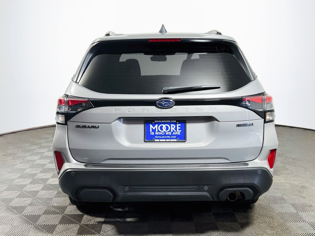 Used 2025 Subaru Forester Touring w/ Popular Package - Touring AWD/4WD image 6