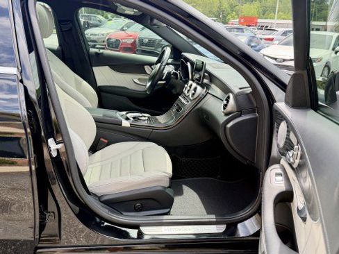 Used 2016 Mercedes-Benz C 300 4MATIC Sedan image 17