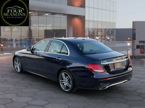 Used 2019 Mercedes-Benz E 300 image 2