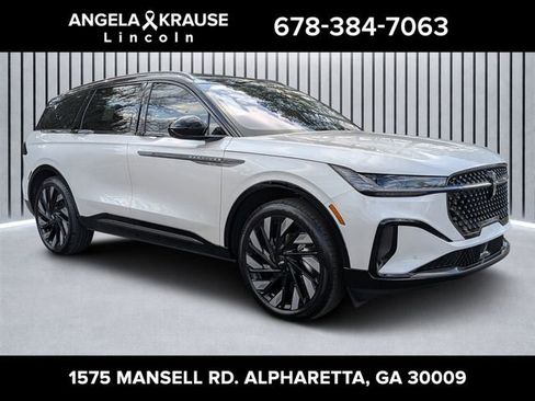 New 2026 Lincoln Nautilus Reserve w/ Jet Appearance Package image 1