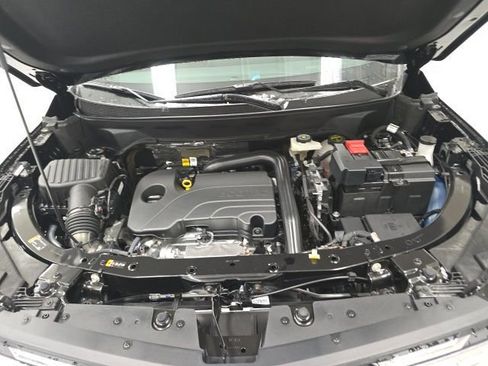 New 2026 Chevrolet Equinox LT w/ Convenience Package II image 28