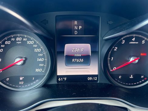 Used 2018 Mercedes-Benz GLC 300 image 16