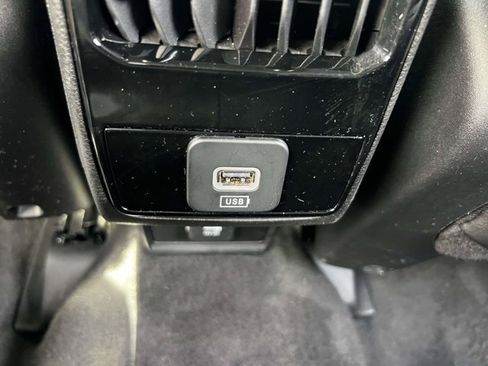 Used 2023 Jeep Compass High Altitude AWD/4WD image 11