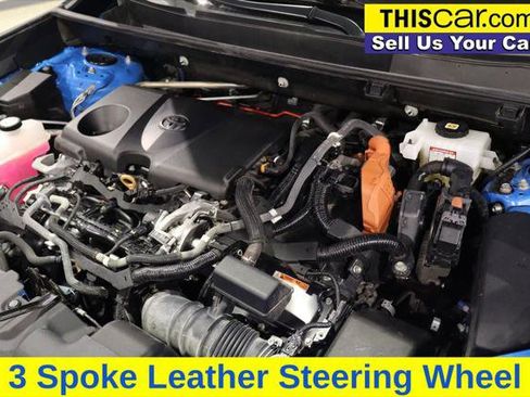 Used 2021 Toyota RAV4 XLE Premium image 24