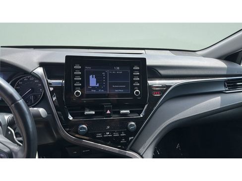 Used 2023 Toyota Camry SE FWD image 14