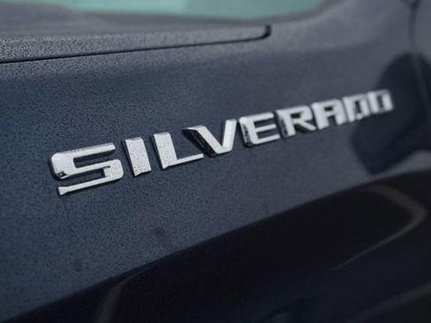 Used 2023 Chevrolet Silverado 1500 Custom image 35