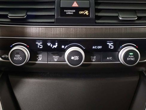 Used 2020 Honda Accord LX image 41